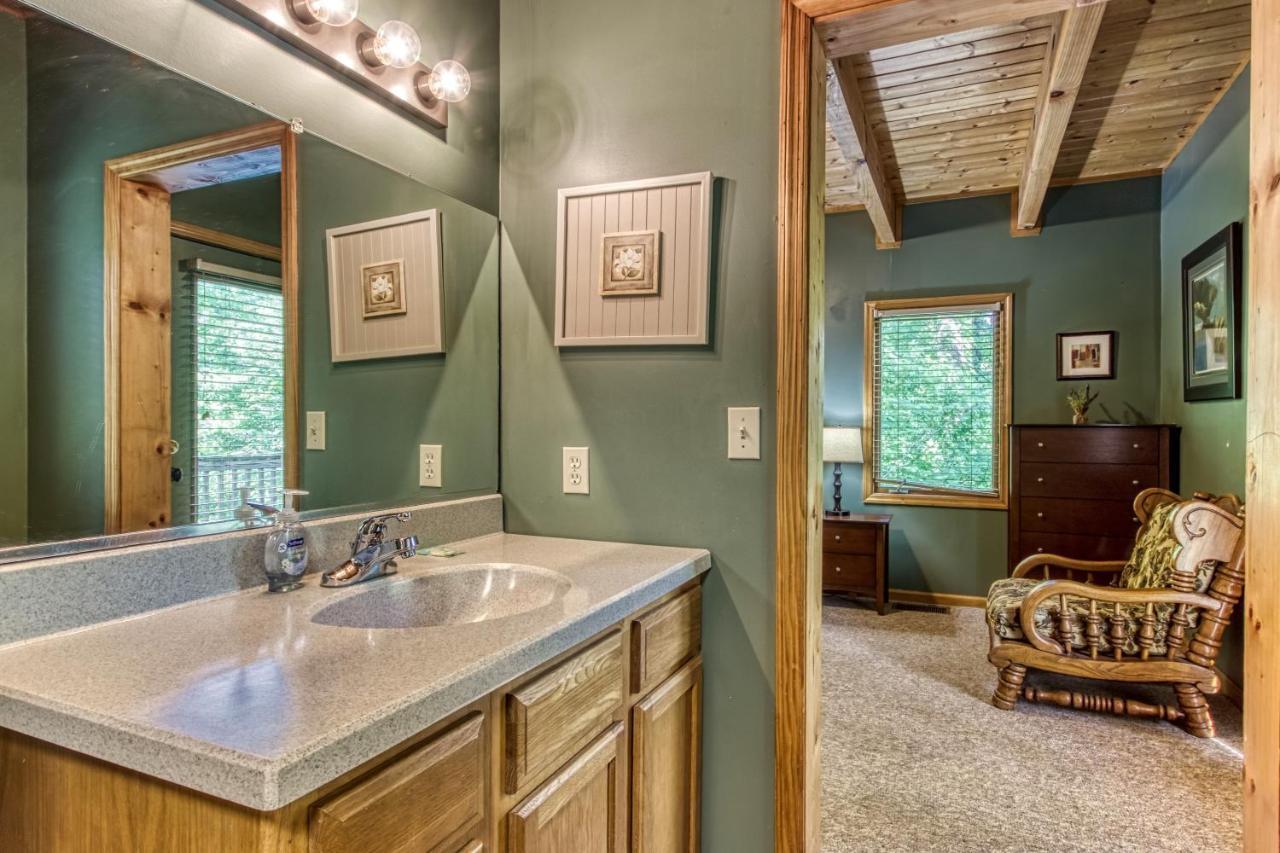 Mountain Lake Lodge, Hot Tub, Theater Room, 1089 Free Tickets Each Paid Day, Dollywood And More Sevierville Exterior foto