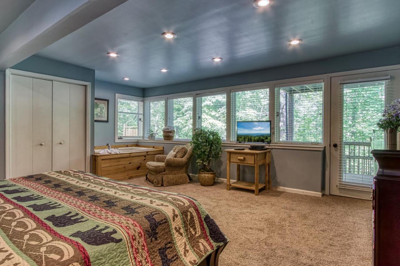 Mountain Lake Lodge, Hot Tub, Theater Room, 1089 Free Tickets Each Paid Day, Dollywood And More Sevierville Exterior foto